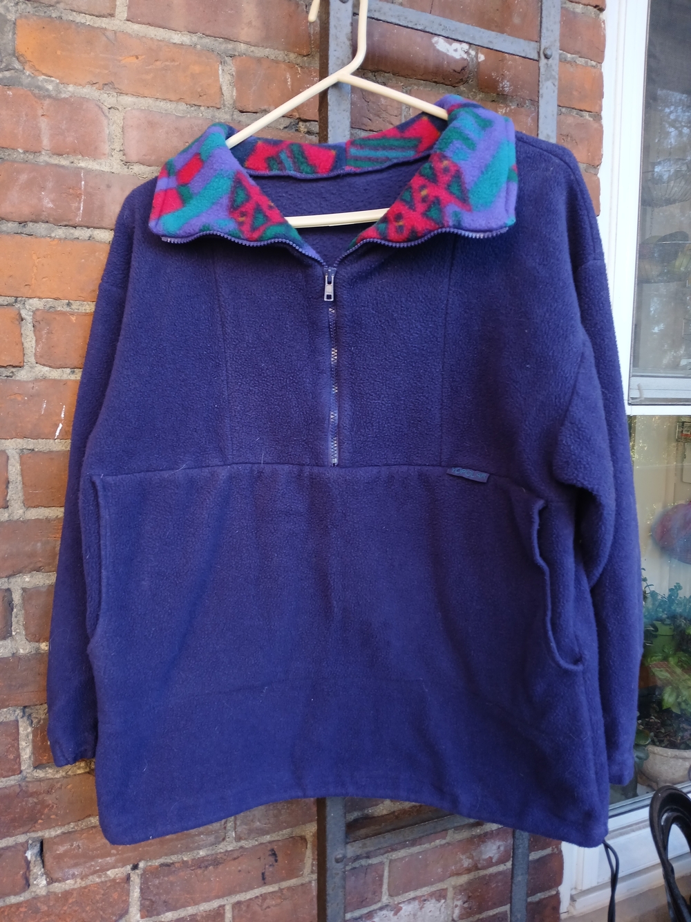 Women's Purple Fleece Pullover with Patterned Collar